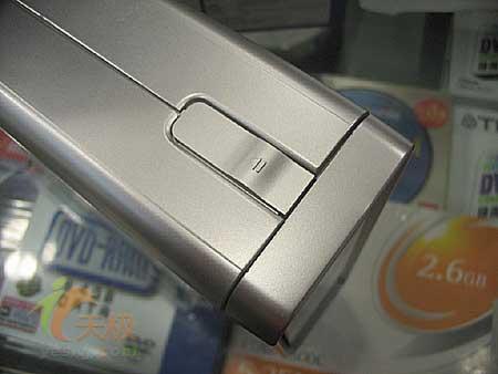 環保機型外置刻錄索尼drx-820ul香艷來襲