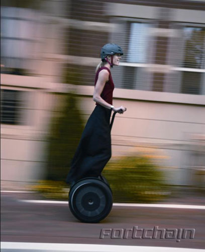 ta與環保的親密對話：segway雙輪車