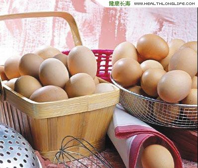 夏季頭發易脫落,少吃冰激淋