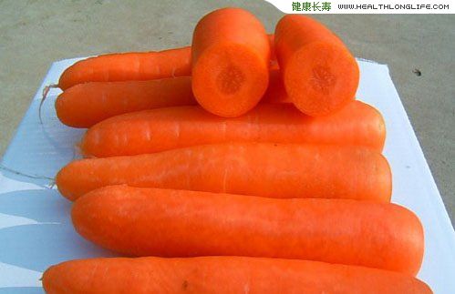 患眼疾的人要少吃大蒜多吃肝臟