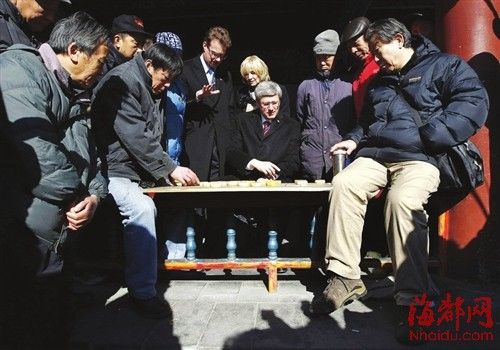 溫家寶：愿擴大進口加拿大能源產品