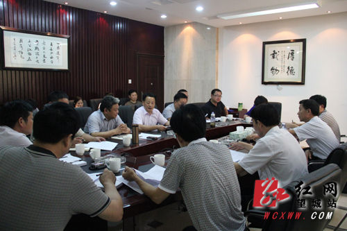 長沙望城區對“三湘環保世紀行”活動進行調研