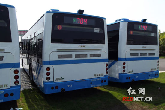 增強線路運力長沙萬眾公交新增30臺新能源車
