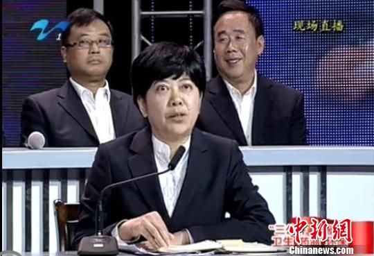 揚州環保局局長無視民意自說自話現場測評最低分