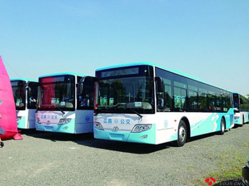 南京公交擴容千輛新能源車青奧前上路