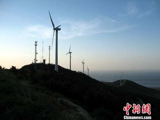 煙臺加快發展新能源發電(圖)