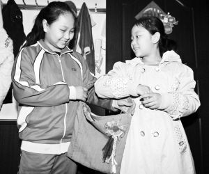 看這對小姐妹　家庭環保生活多滋味