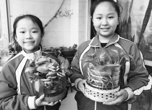 看這對小姐妹　家庭環保生活多滋味