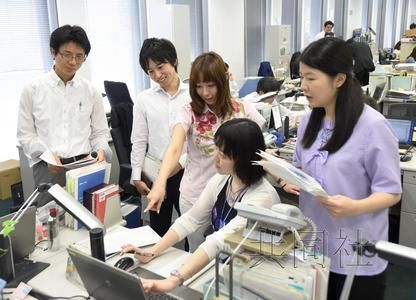 日本啟動“清涼商務著裝”活動節約能源更涼爽