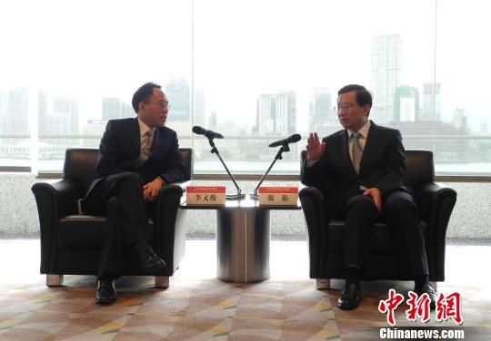 強衛香港會見客商談環保：破壞生態是歷史罪人